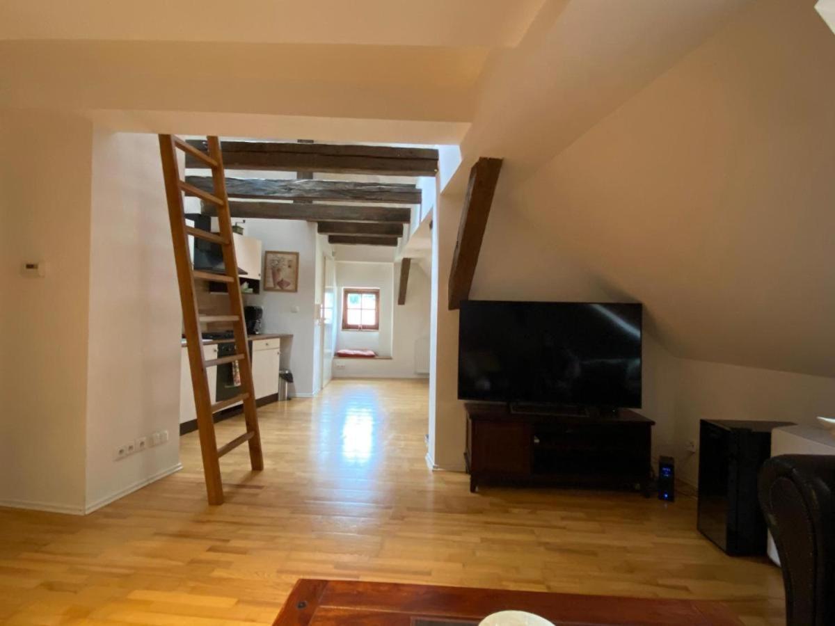 דירות לוקט Apartman Hubertus מראה חיצוני תמונה